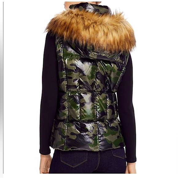 AQUA Faux-Fur Trim Camo Puffer Vest Bloomingdale’s Exclusive - Picture 2 of 16